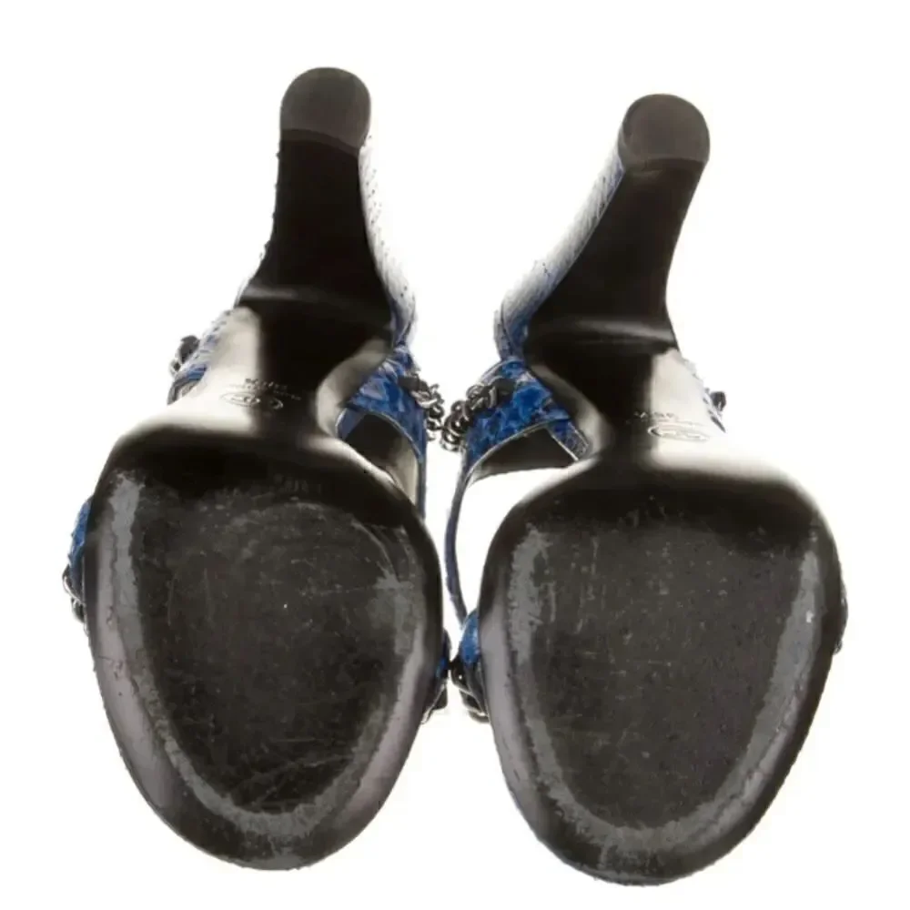 CHANEL Blue Python Heels Chainlink Detail/CC Logo |size: EU 38.5|